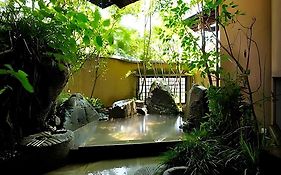 摘み草の宿 こまつ